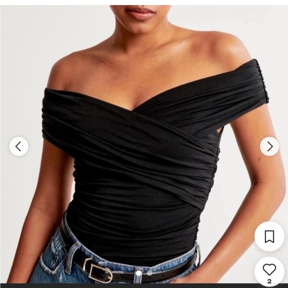NWT Abercrombie off the shoulder ruched top xxs